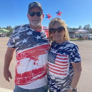 Meet your Posher, Debbie